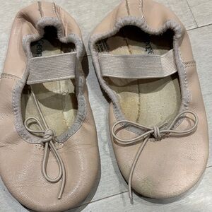 George Beige Ballet Flats with Bow